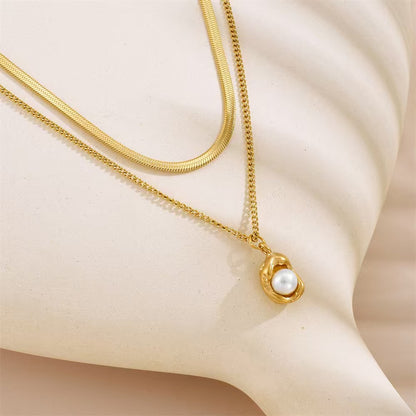 Golden Pea Pod Charm Set – 18K Gold Plated Stainless Steel Necklace & Earrings