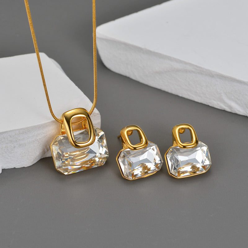 Golden Square Glow Set – 18K Gold Plated Stainless Steel Necklace & Earrings