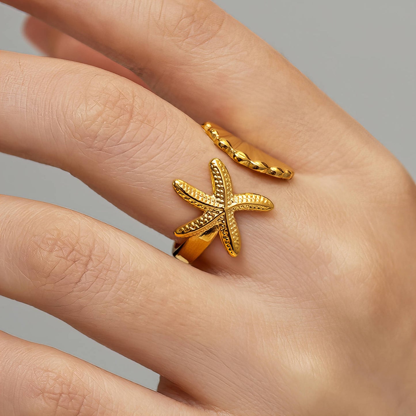 Starfish and Seashell Ring 18K Gold Plated Stainless Steel