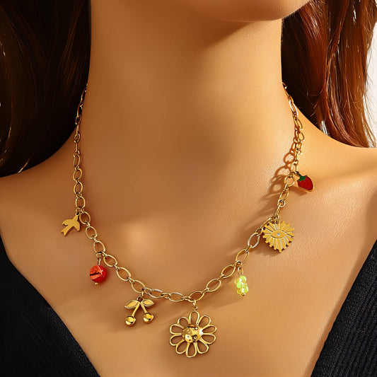 Collier « Jardin doré enchanté » – Accents floraux et fruités ludiques en ton or 18 carats