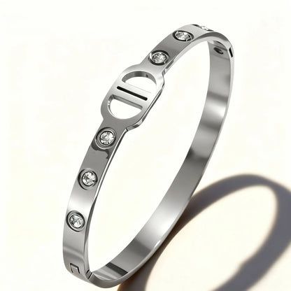 CD Bangle