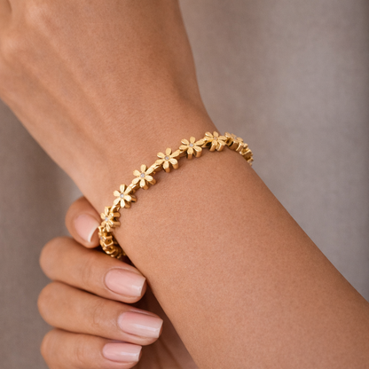 Daisy Flower Bangle