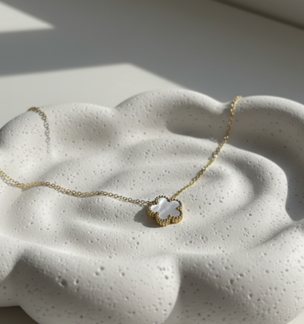 Collier Trèfle à Cinq Feuilles