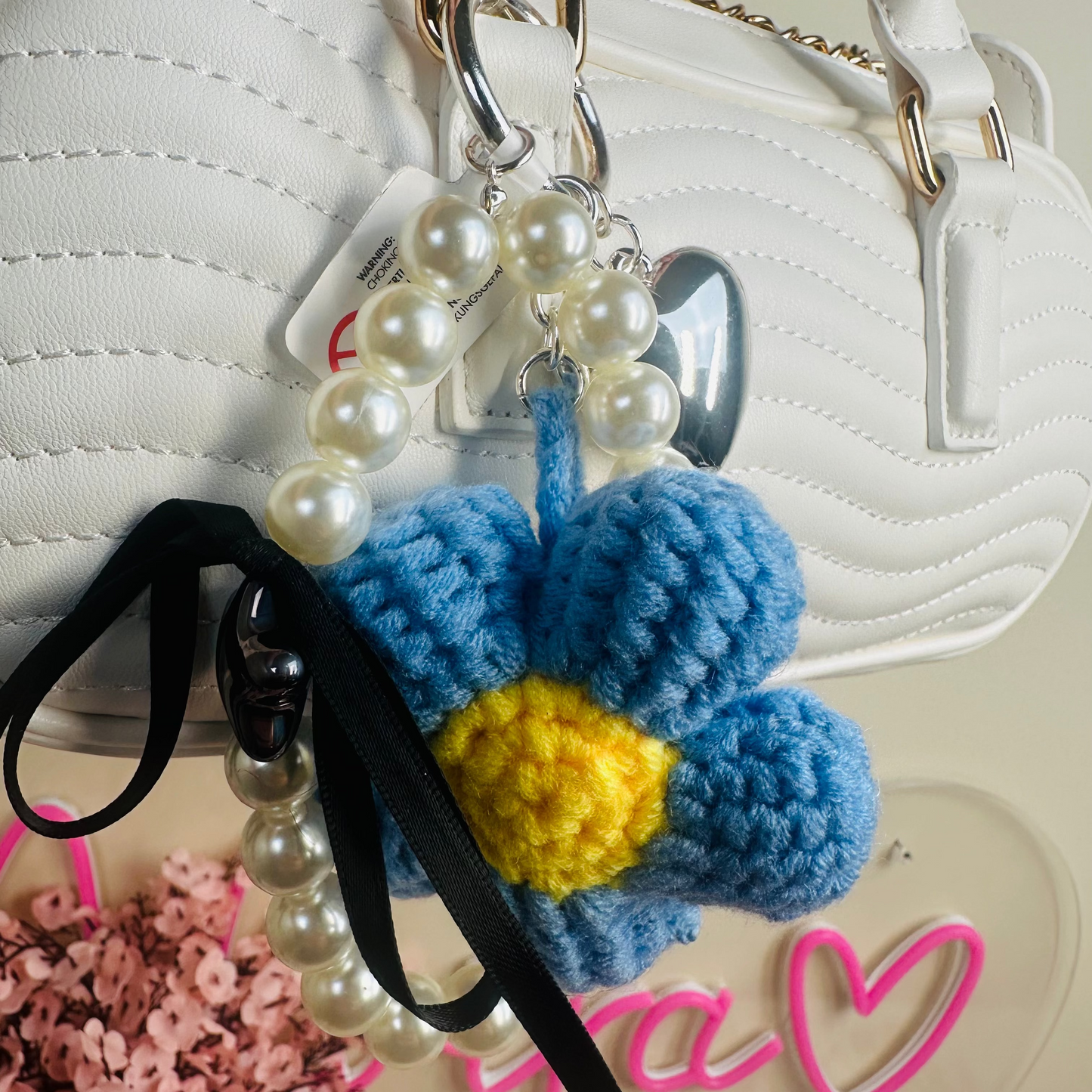 Breloque Perle Fleur — Dragonne perlée avec fleur au crochet