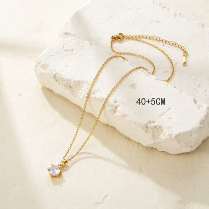Luxe Solitaire necklace