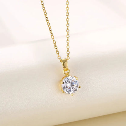 Luxe Solitaire necklace