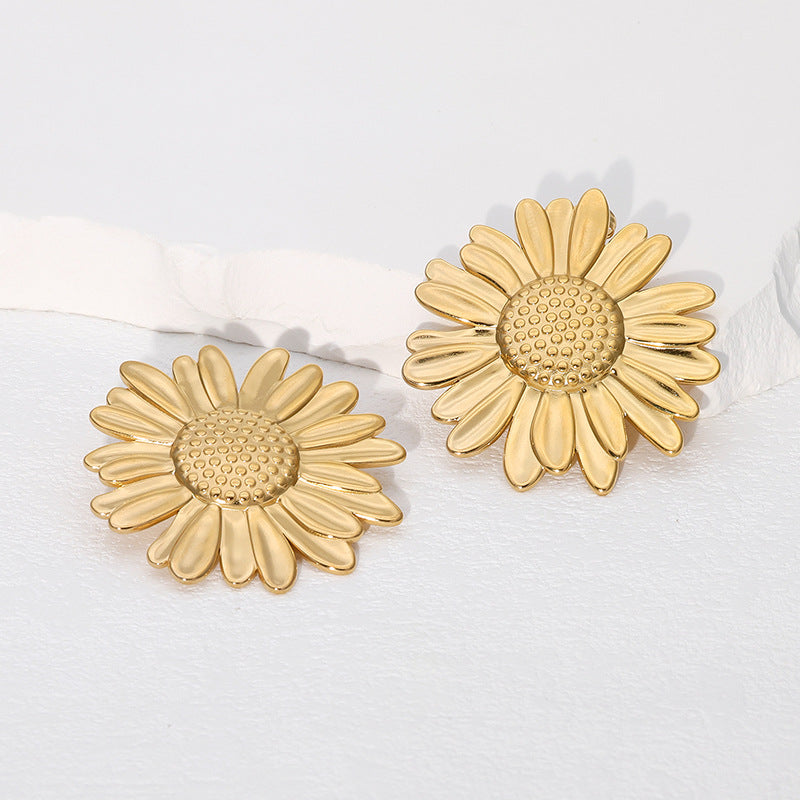Elegant Sunflower Stud