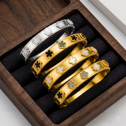 Bracelet Trèfle Lumineux – Acier Inoxydable Plaqué Or 18K