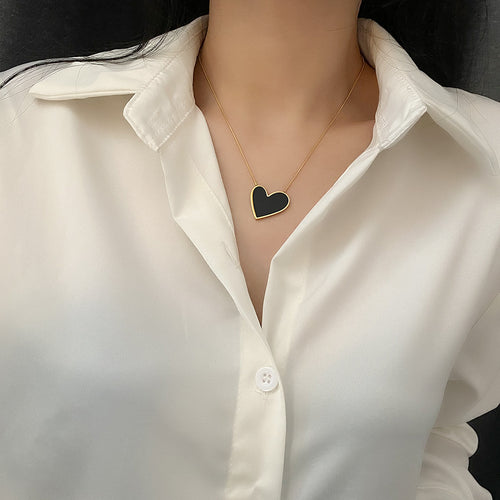 Collier Cœur Lumineux de Minuit — Acier inoxydable plaqué or 18 carats