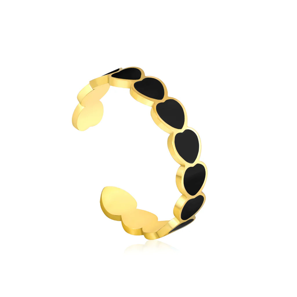 Black heart Ring — 18K Gold Plated