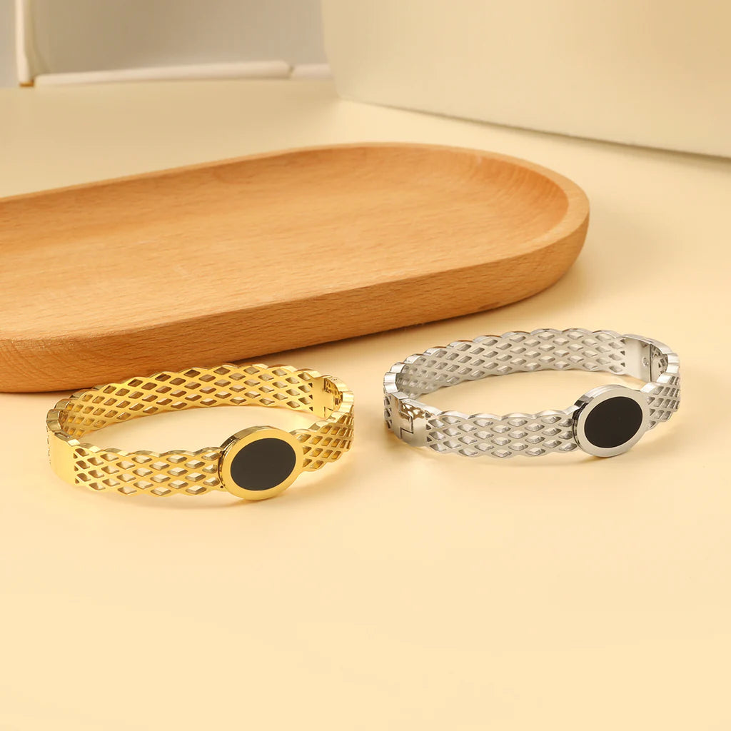Woven Stainless Steel with Black Oil Drop Bracelet