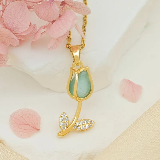 Tulip Glow Necklace – 18K Gold Plated Stainless Steel