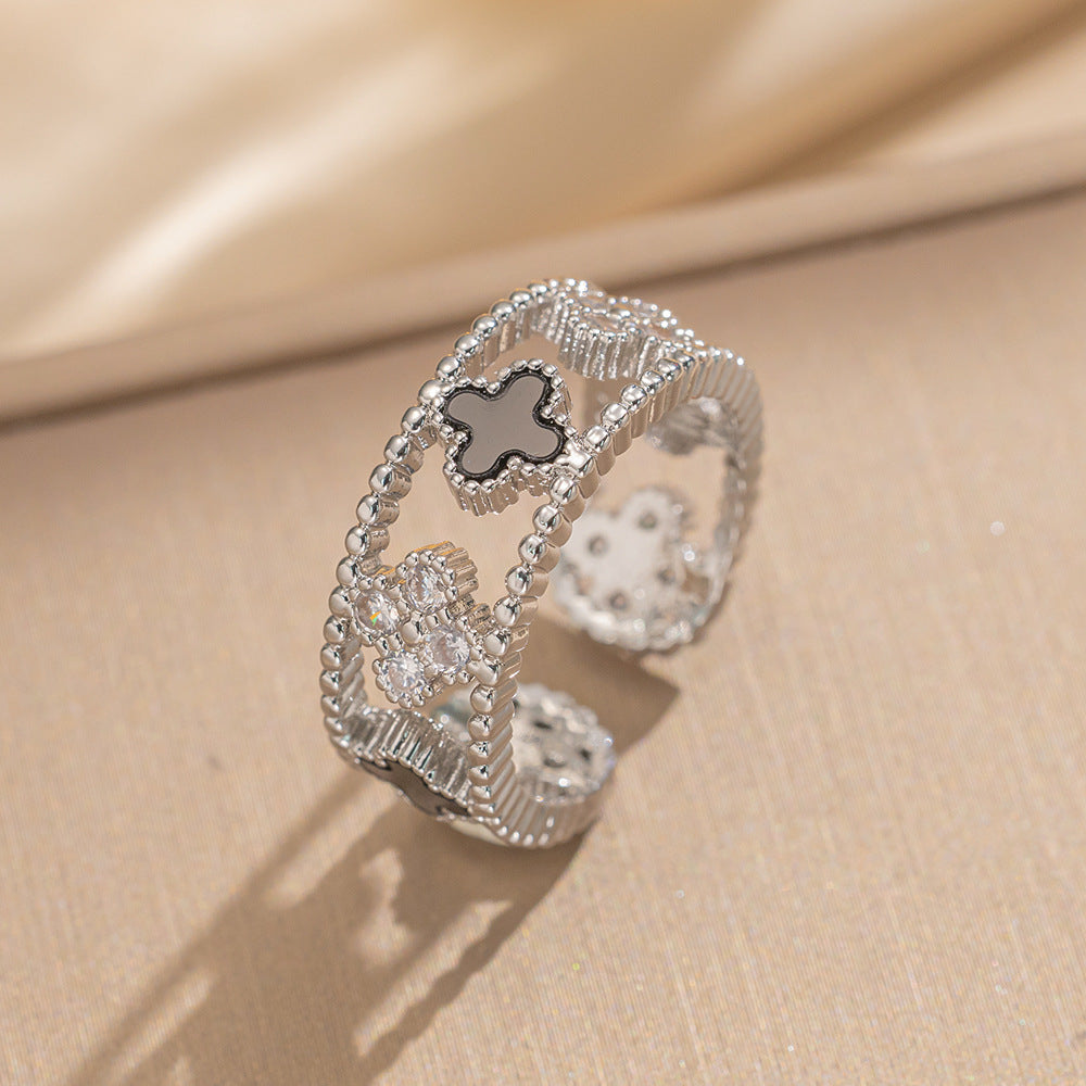 Zircon Clover Ring