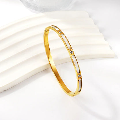 Seashell Trio Diamond Bangle