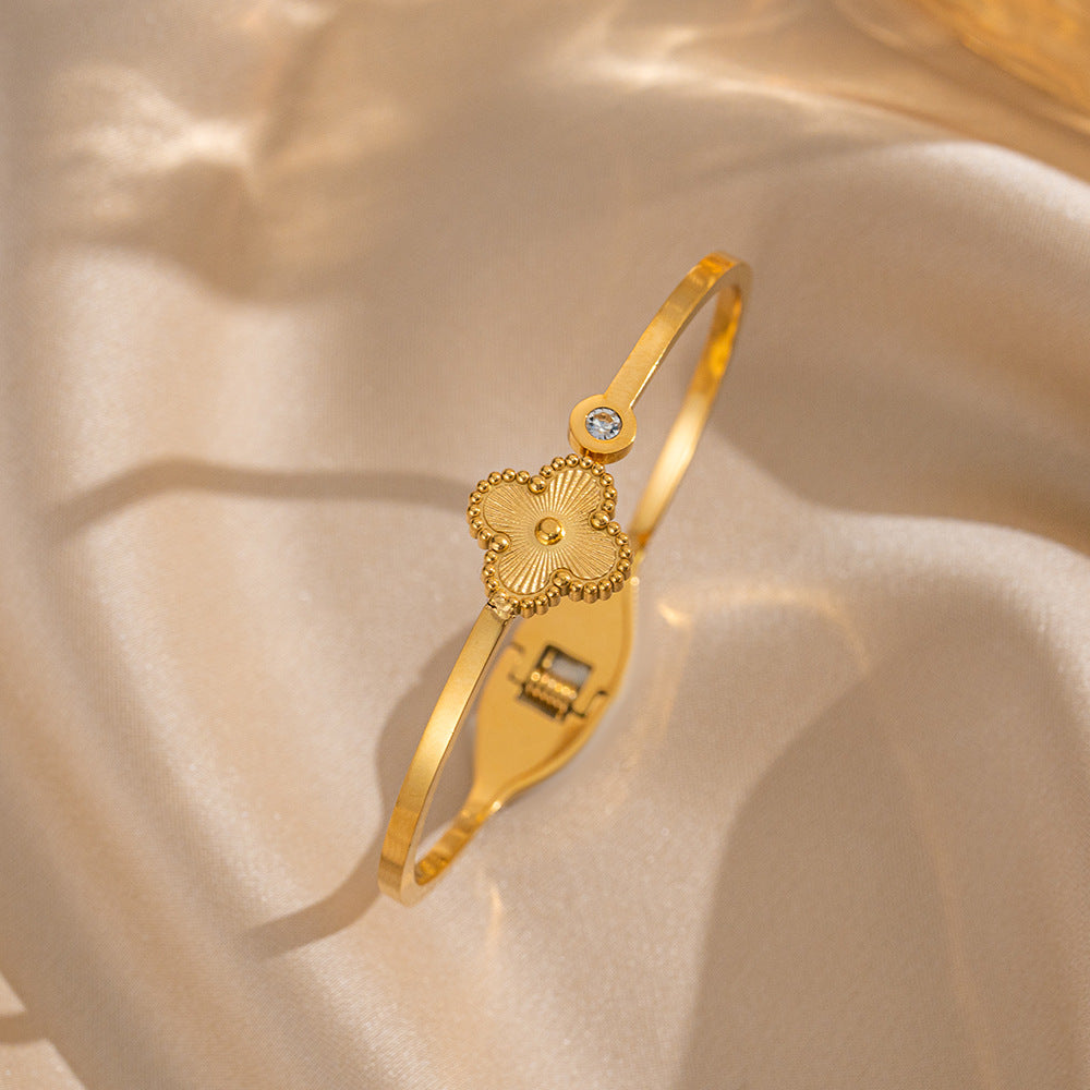 Bracelet trèfle