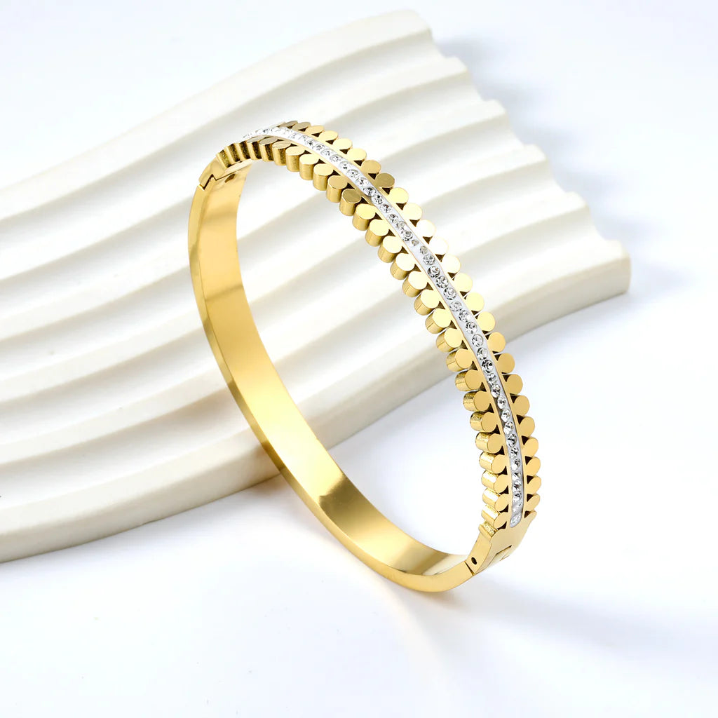 Dual Glow Diamond Bracelet