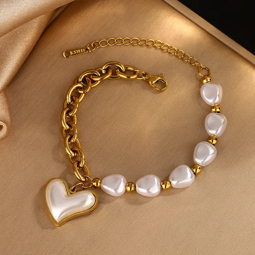 Pearl Heart Bracelet – 18K Gold Plated Stainless Steel Bracelet