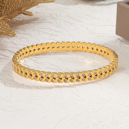 Leaf crystal Bangle - 18K Gold Plated Stainless Steel