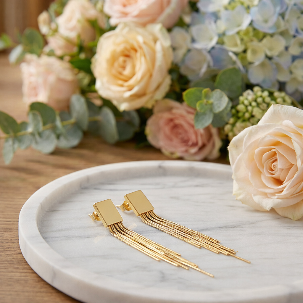 Elegant Drape Tassel Drops