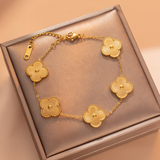 Four Leaf Clover Bracelet – Akvira Luxe