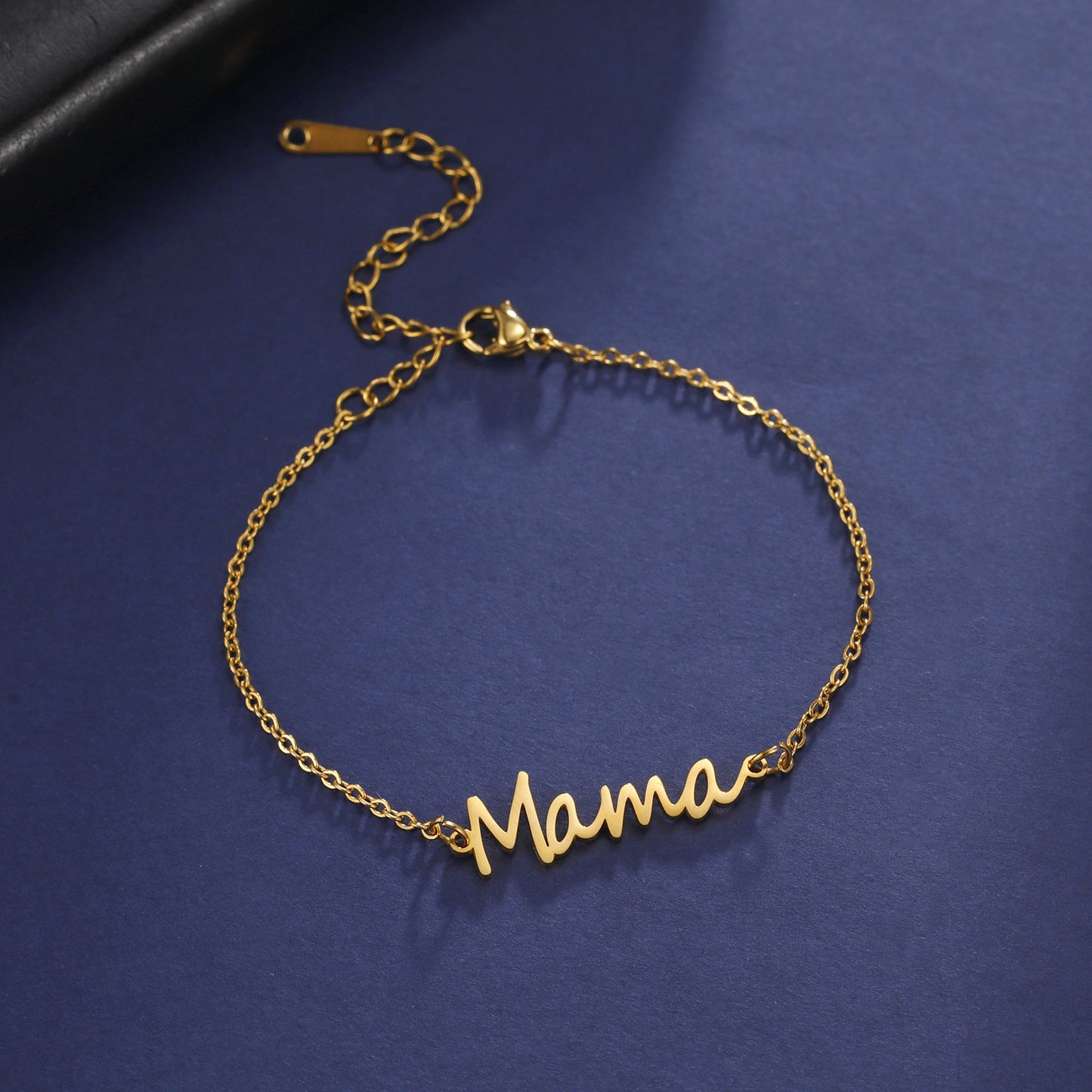 Mama Letter Bracelet - Single Chain