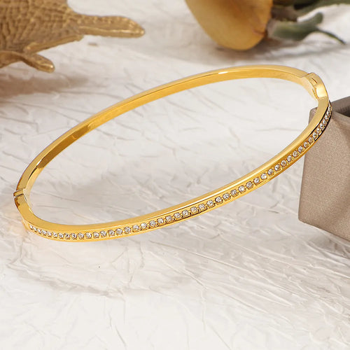 Luxe crystal sleek Bangle - 18K Gold Plated Stainless Steel