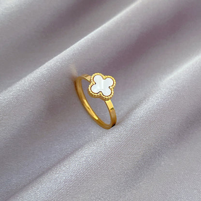 Four Leaf Clover Ring