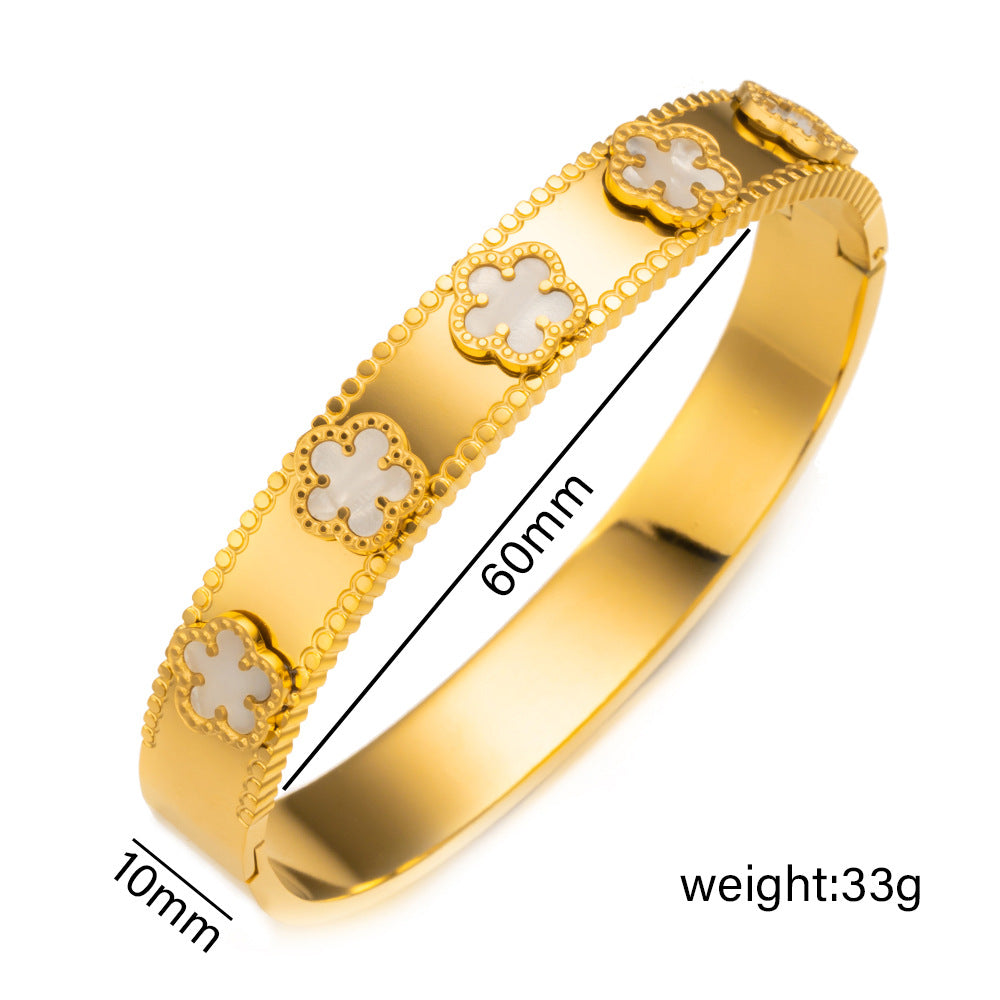 Glow Clover Bangle – 18K Gold Plated Stainless Steel